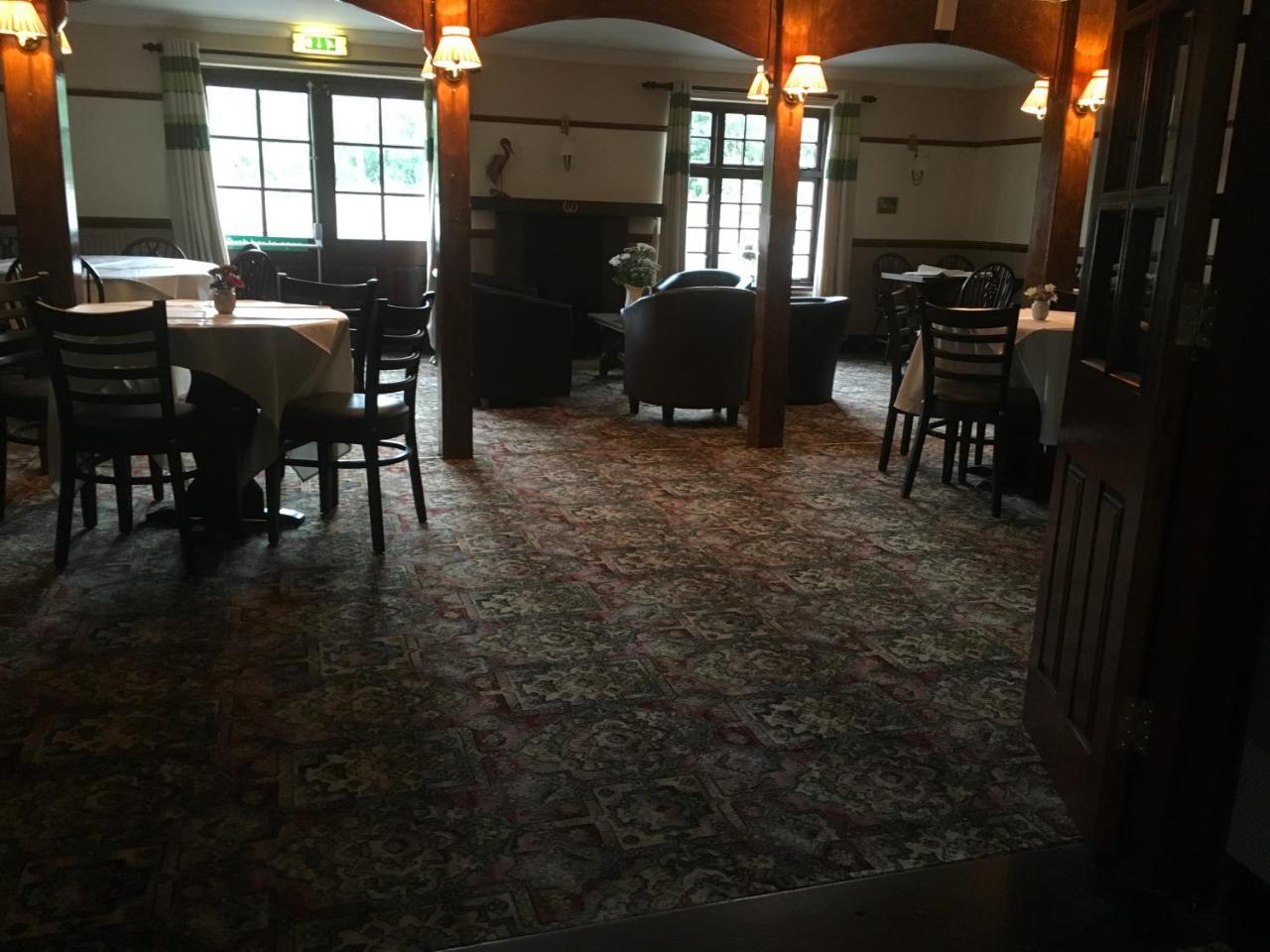 Jolly Brewers Hotel Shouldham Exterior foto